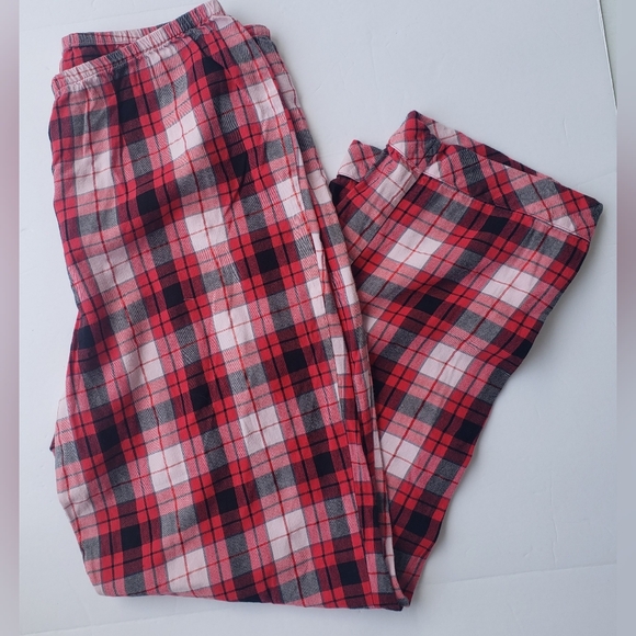Victoria's Secret Red Shiny Threaded Plaid Fleece Pants!!! - Picture 10 of 11